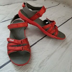 Teva Shoes - Teva tirra metallic red sandals sz 3 Teva Shoes - Teva tirra metallic red sandals sz 3